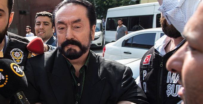 Adnan Oktar örgütünden tazminat tuzağı