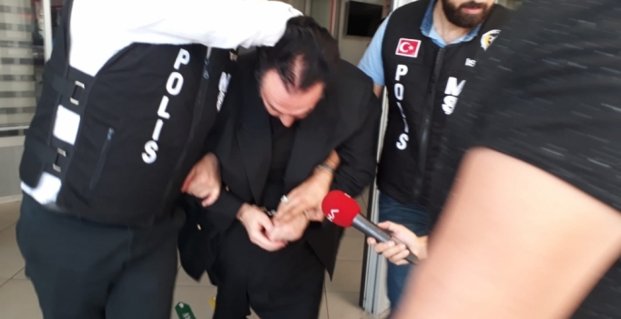 Adnan Oktar sağlık kontrolünden geçirildi 