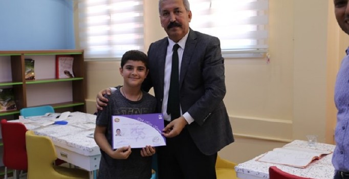 “Minik Vecihiler Hürkuş Oluyor” Projesi mucitleri sertifikalarını aldı
