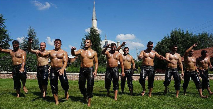 Tarihi Kırkpınar Yağlı Güreşleri'nde Başpehlivan belli oldu