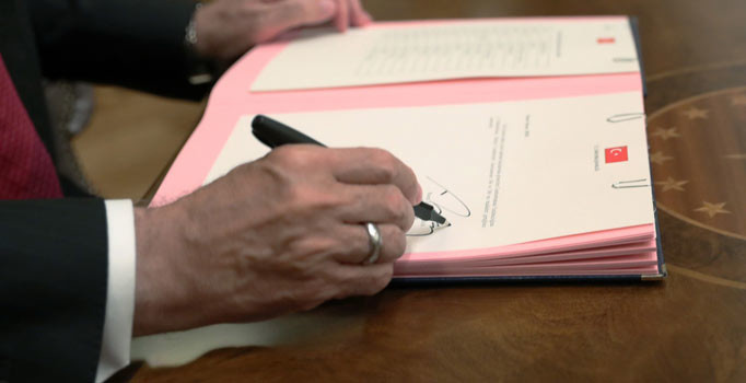 Erdoğan'dan kritik atamalar: 3 ile vali, 9 ile emniyet müdürü, 8 üniversiteye rektör