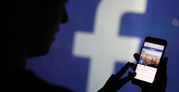 Facebook Çin'de 'kuluçka merkezi' kuruyor