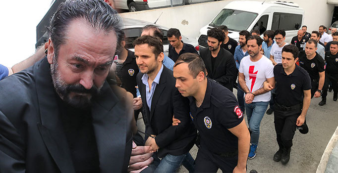 Adnan Oktar soruşturmasında yeni gelişme: İtirafçı oldular