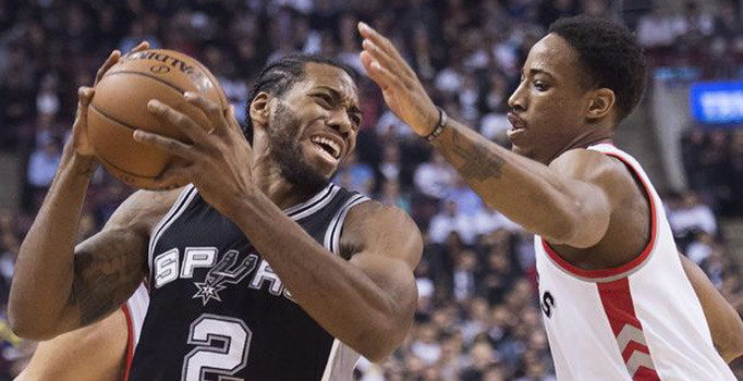 San Antonio Spurs, Kawhi Leonard'ın takasını açıkladı