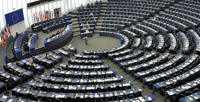 Son dakika! Avrupa'dan OHAL mesajı: Memnuniyetle karşılıyoruz