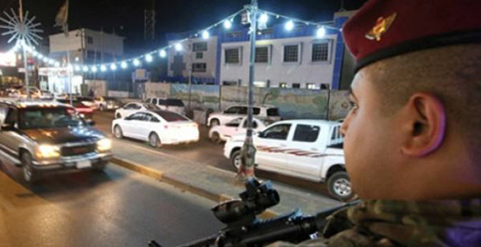 Irak'ta eylemler 10 kente yayıldı: Ordu teyakkuza geçti