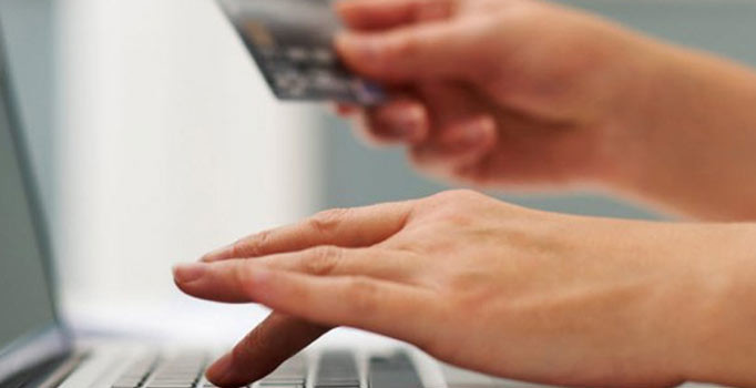 Kartlı ödemeler yılın ilk yarısında yüzde 20 büyüdü