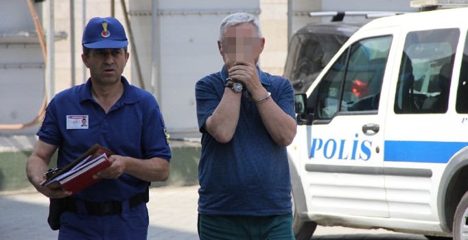 Öğretmen, öğrenciye tacizden tutuklandı