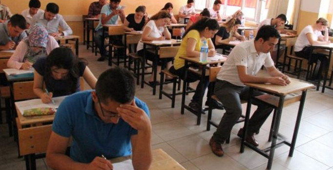 KPSS'de 2 joker yakalandı