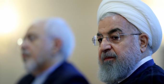 Ruhani Trump'a selendi: Aslanın kuyruğuyla oynama, pişman olursun