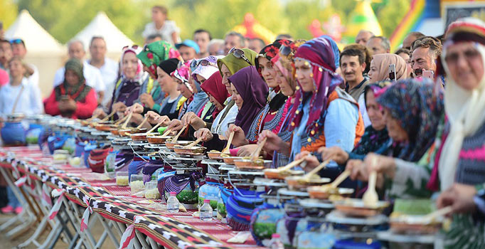 Guinness Rekorlar Kitabı'na 'mıhlama' başvurusu