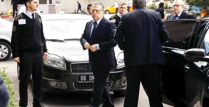 Mesut Yılmaz:Bildiğim herhangi bir baskı söz konusu değil