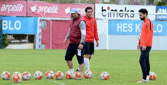 Trabzonspor'da Hami Mandıralı'nın zor maçı