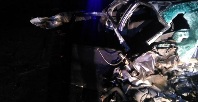 Konya'da gece yarısı akılalmaz kaza: Hurdaya döndü