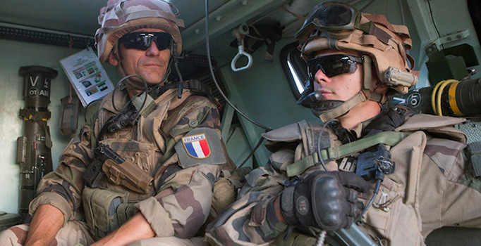 Fransız generalden itiraf: YPG'ye eğitim verdik