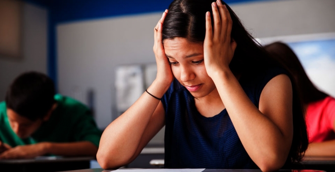 Dikey Geçiş Sınavı'nda habersiz yapılan değişiklik binlerce öğrenciyi mağdur edecek