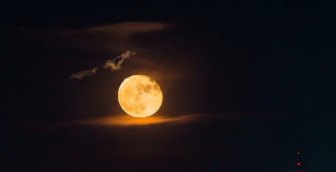 Prof. Dr. Gölbaşı: “Kanlı Ay tutulması diye bir şey yok”