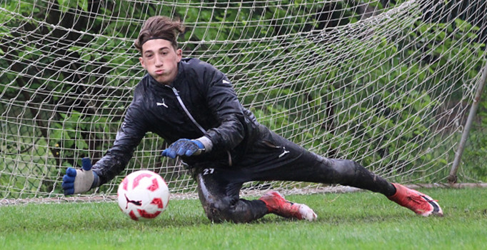 Galatasaray, Sakaryaspor'dan 16 yaşındaki Emircan Seçgin'i renklerine bağladı