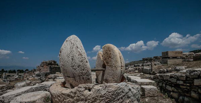 Pamukkale'deki 'cehennem kapısı' ziyarete açılıyor
