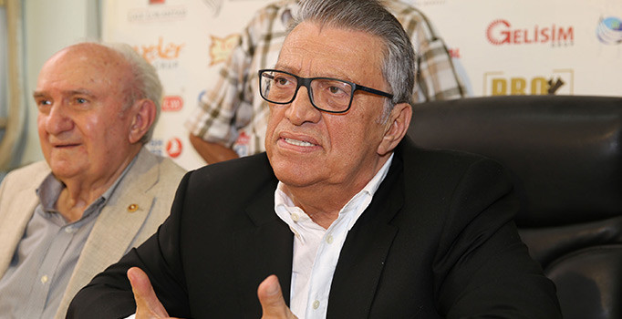 Mesut Yılmaz'dan Rahip Brunson açıklaması: Amerikalılar rahip bırakılmasın diye yaptı