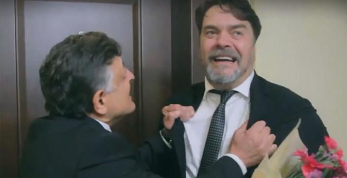 Yılmaz Vural, Beyaz'a kız istedi