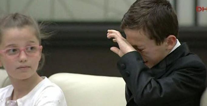 Erdoğan'a terörle ilgili soru soran Necip Can gözyaşlarını tutamadı