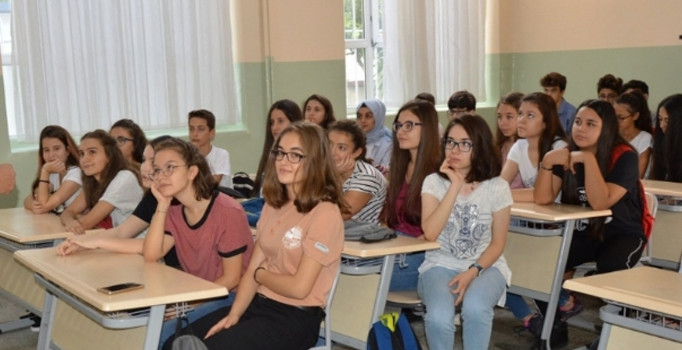Gediz Anadolu Lisesi Manisa’nın gururu oldu