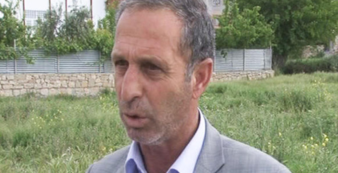 Son dakika! Diyarbakır'da AK Parti İlçe Başkanı'na saldırı düzenleyen terörist teslim oldu