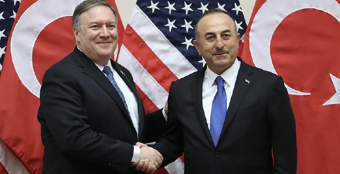 Son dakika! Bakan Çavuşoğlu, ABD'li mevkidaşı Pompeo ile görüştü
