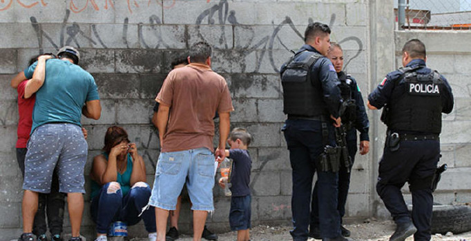 Meksika'da bir evde 11 ceset bulundu