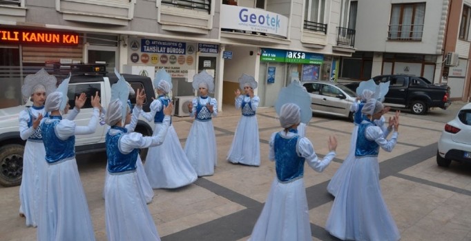 "Uluslararası Tulum ve Müzik Festivali" ile Artvin’de dans şöleni