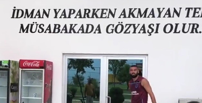 Burak Yılmaz’dan örnek paylaşım