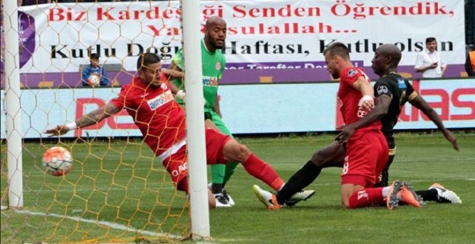 Osmanlıspor, Antalyaspor'u 3-0 yendi