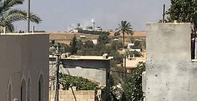 İsrail Gazze’de sivil bir araca saldırdı: 4 yaralı