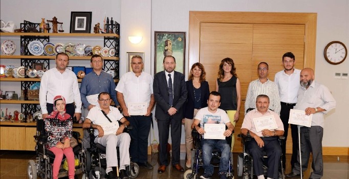 Hitit Üniversitesi’nden engellilere eğitim