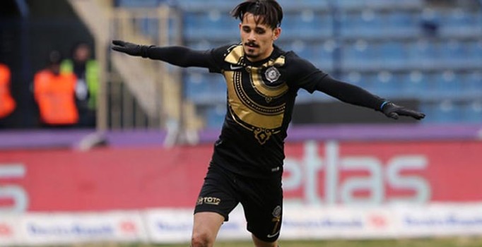 Huesca, Serdar Gürler'i resmen açıkladı