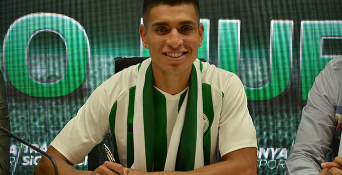 Paolo Hurtado, Atiker Konyaspor’a imzayı attı