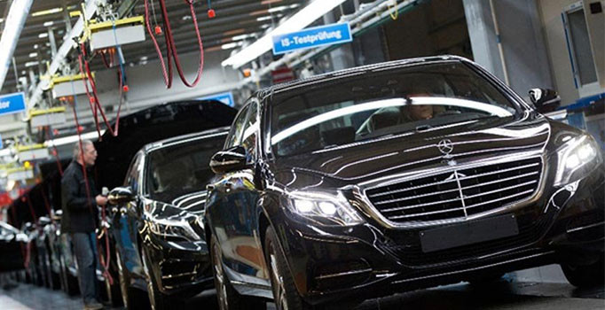 Otomotiv devinden İran kararı: Faaliyetlerini durdurdu