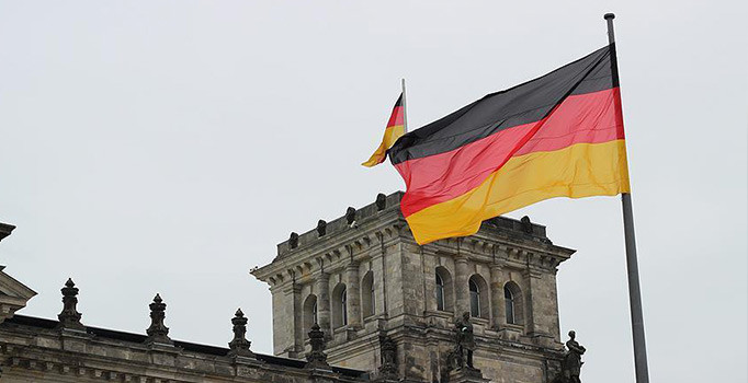 Almanya'da Türk kadın ile çocuğuna ırkçı ölüm tehdidi