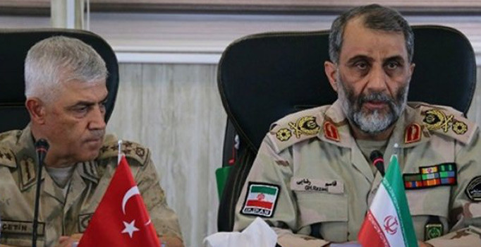 İran’da çatışma: 4 asker yaralandı