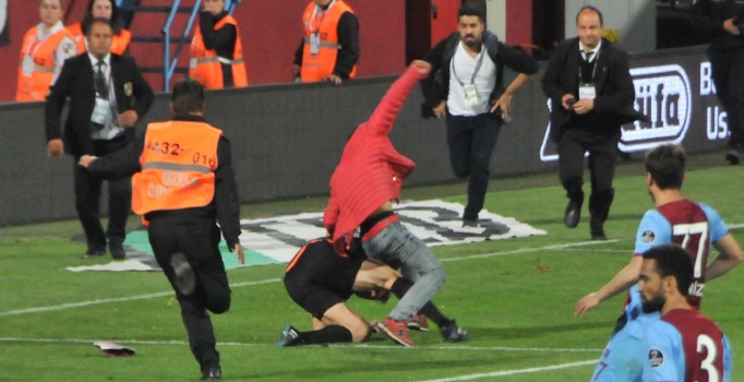 Trabzonspor maçında dövülen hakem Volkan Boyarslan şikayetçi olacak