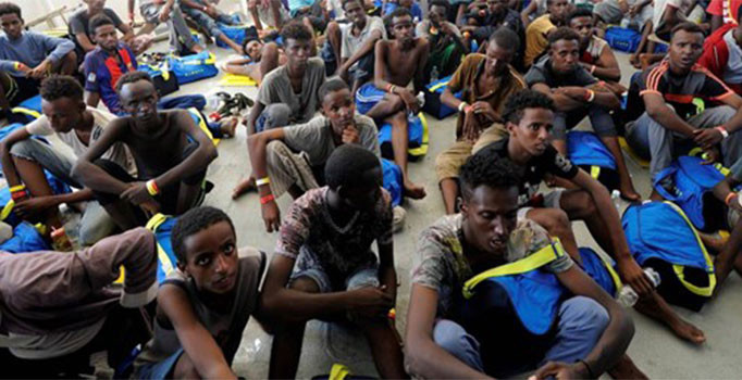 Libya açıklarında 141 göçmen kurtarıldı