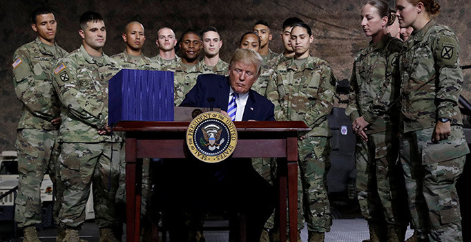 Son dakika! F-35'i askıya alan yasaya onay: Trump'tan krizi tırmandıracak imza