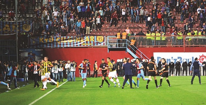 Yeşil sahalarda şiddet yeniden gündemde