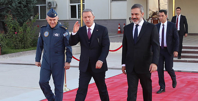 Son dakika! Hulusi Akar ve Fidan Rusya'da