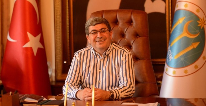 İhtiyaç sahiplerine kurban eti yardımı