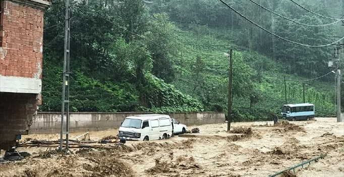 Ordu, Giresun, Samsun ve Trabzon'a kuvvetli yağış uyarısı