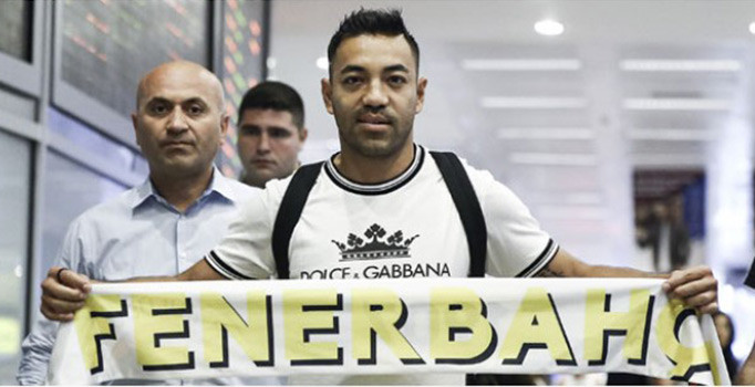 Fenerbahçe'nin yeni transferi Marco Fabian İstanbul'da!
