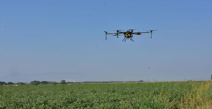 Tarımsal ilaçlamada drone dönemi
