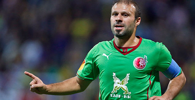 Gökdeniz Karadeniz: O forma yere bırakılmaz Onur